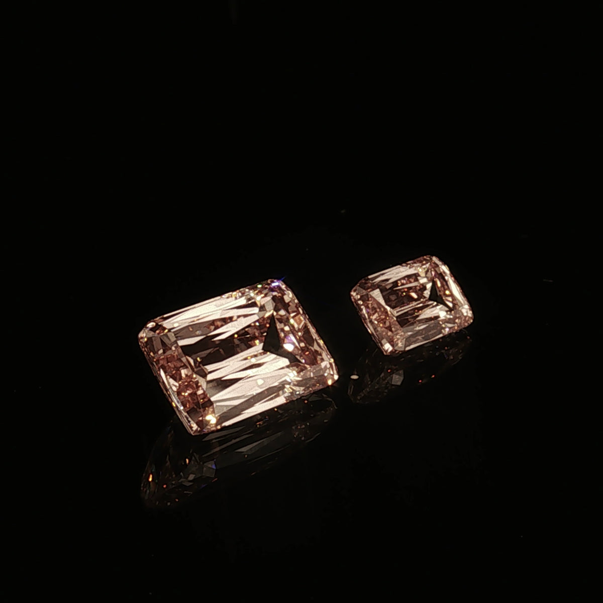 Love Chosen — 3.09 ct + 8.51 ct Fancy Vivid Pink Criss-Cut Diamond Pair