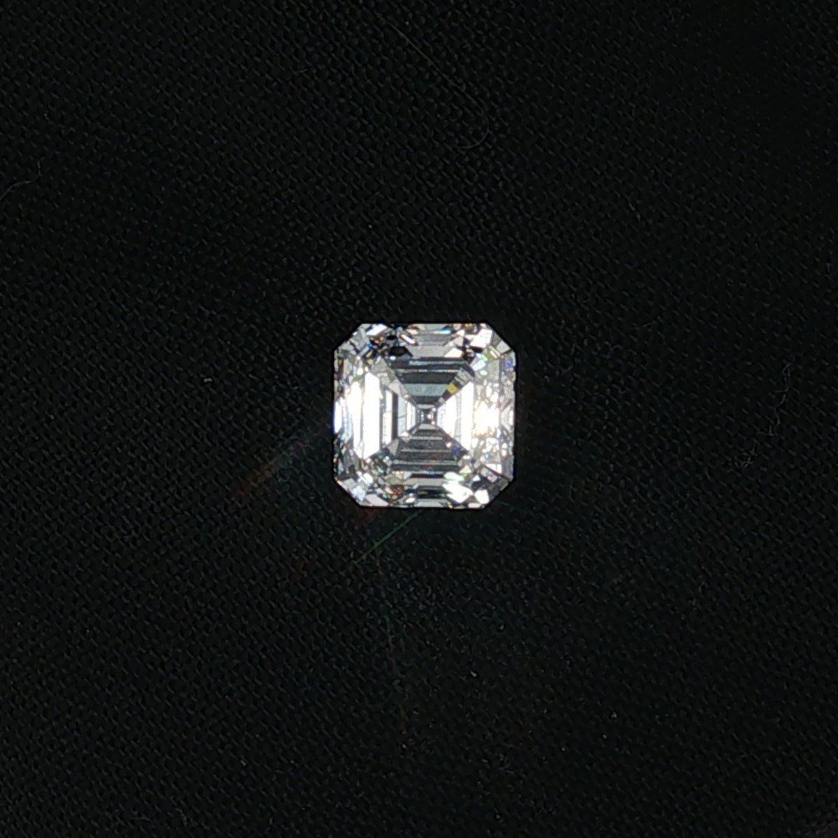 3.04 ct Lab-Grown Asscher/Square Emerald D VS 2