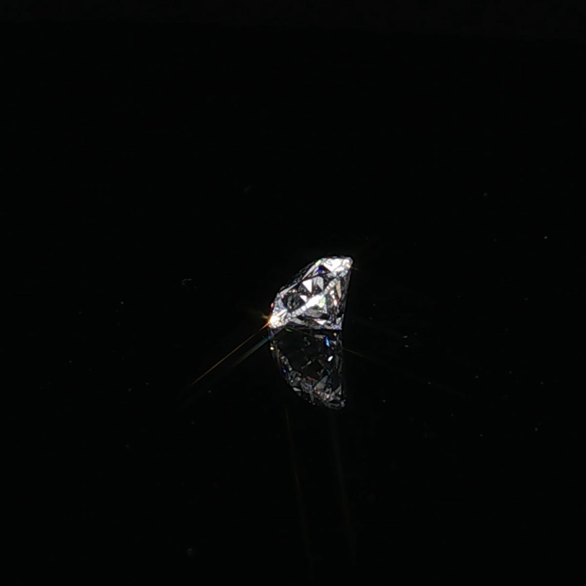 1 ct Lab-Grown Oval Brilliant E VVS 2