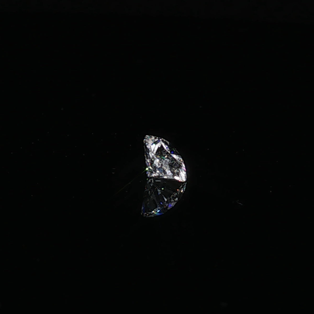 1 ct Lab-Grown Oval Brilliant E VVS 2