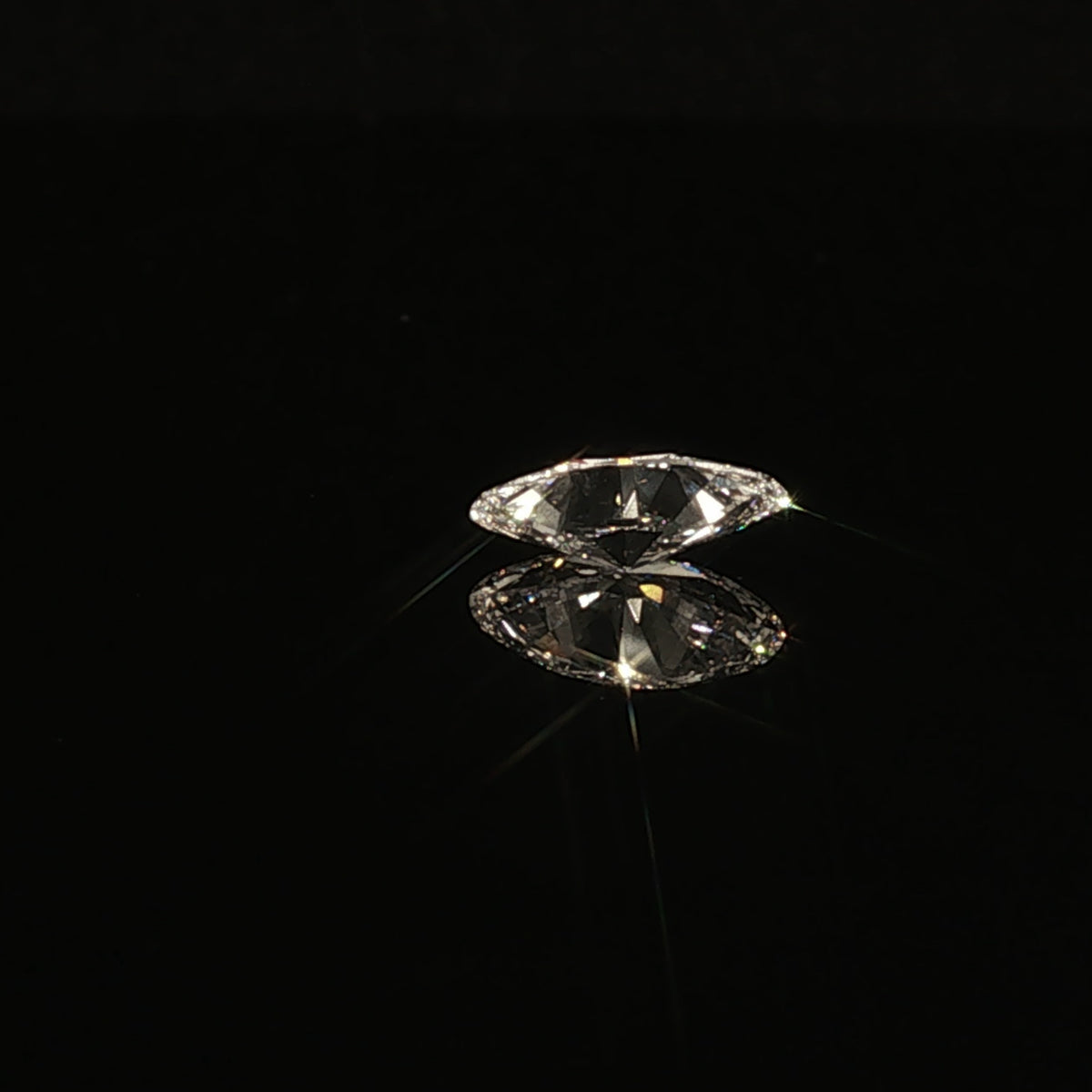 1.08 ct Lab-Grown Moval F VS 1