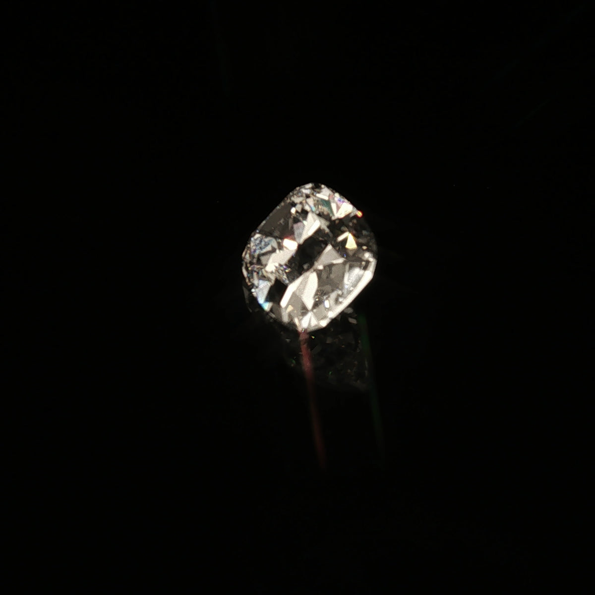 4.3 ct Lab-Grown Old Mine Elongated Cushion E VVS 2