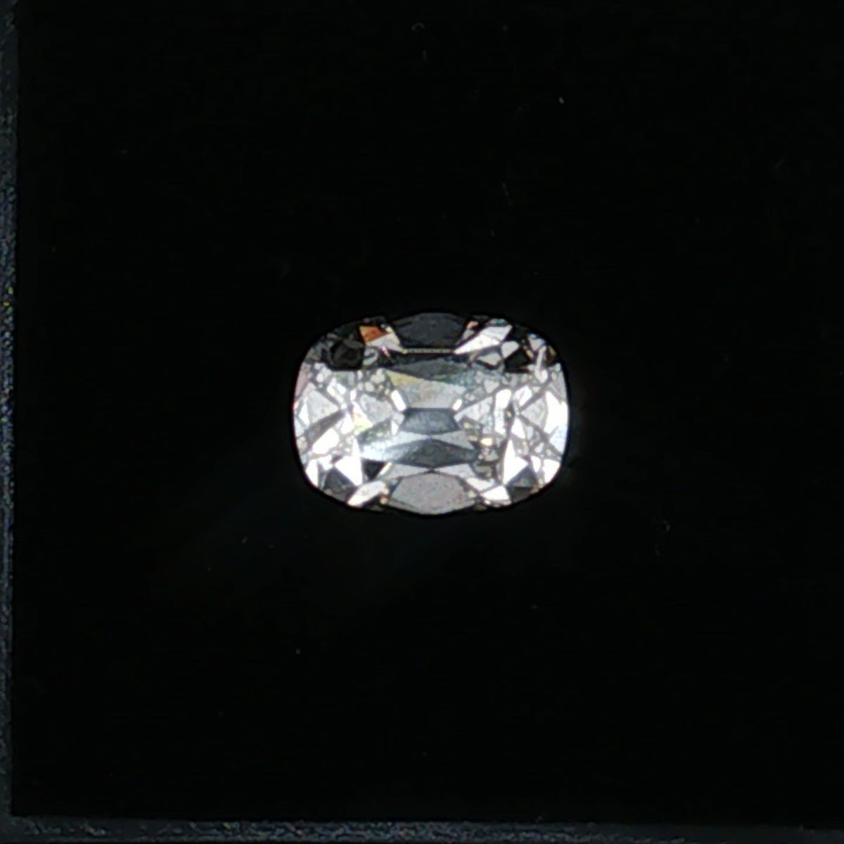 4.3 ct Lab-Grown Old Mine Elongated Cushion E VVS 2