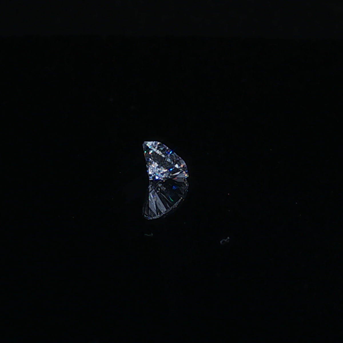 1.03 ct Lab-Grown Pear Brilliant E VVS 2