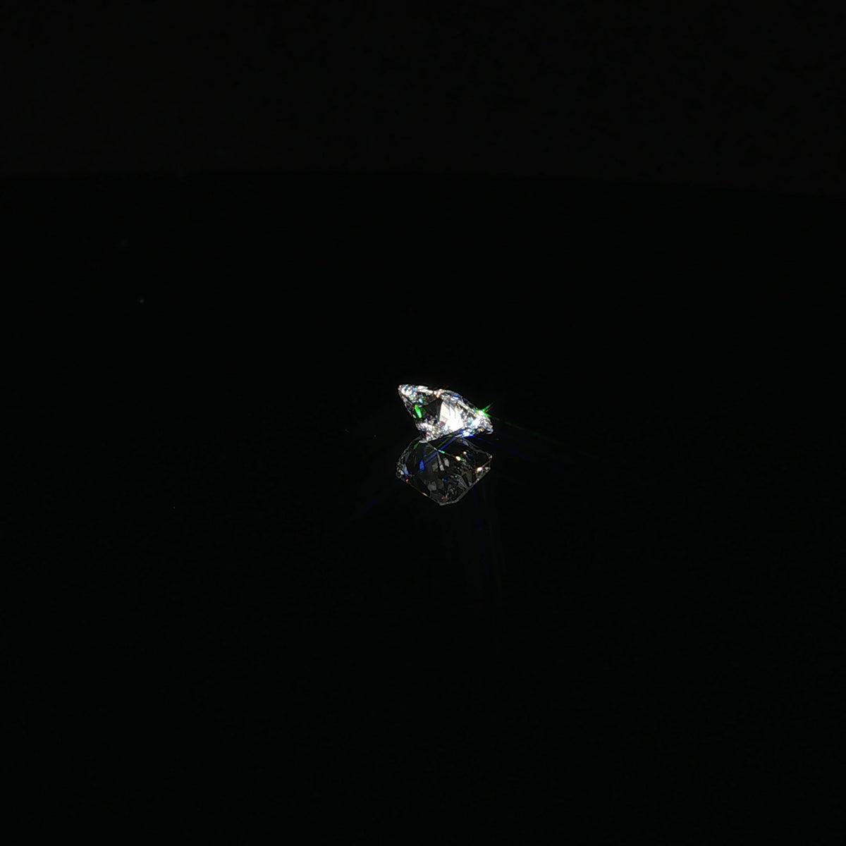 1.1 ct Lab-Grown Cut cornered rectangular modified brilliant E VVS 2