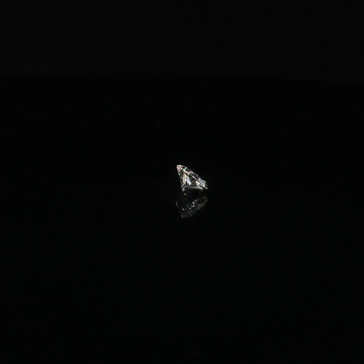 1.1 ct Lab-Grown Cut cornered rectangular modified brilliant E VVS 2