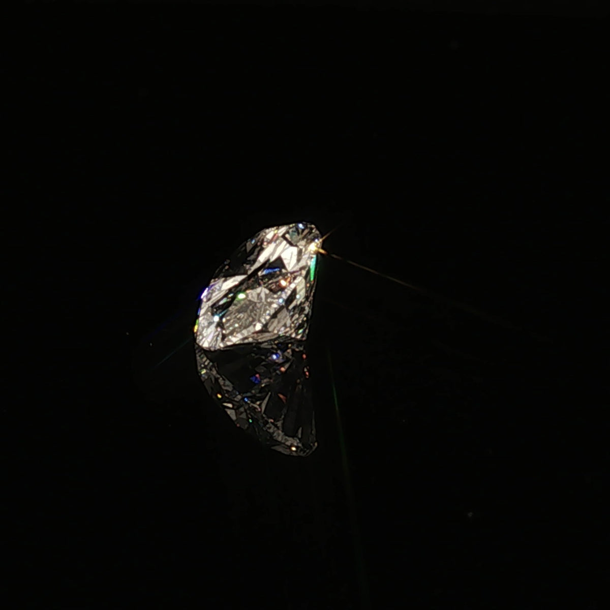 3.05 ct Lab-Grown Oval Brilliant D VS 1
