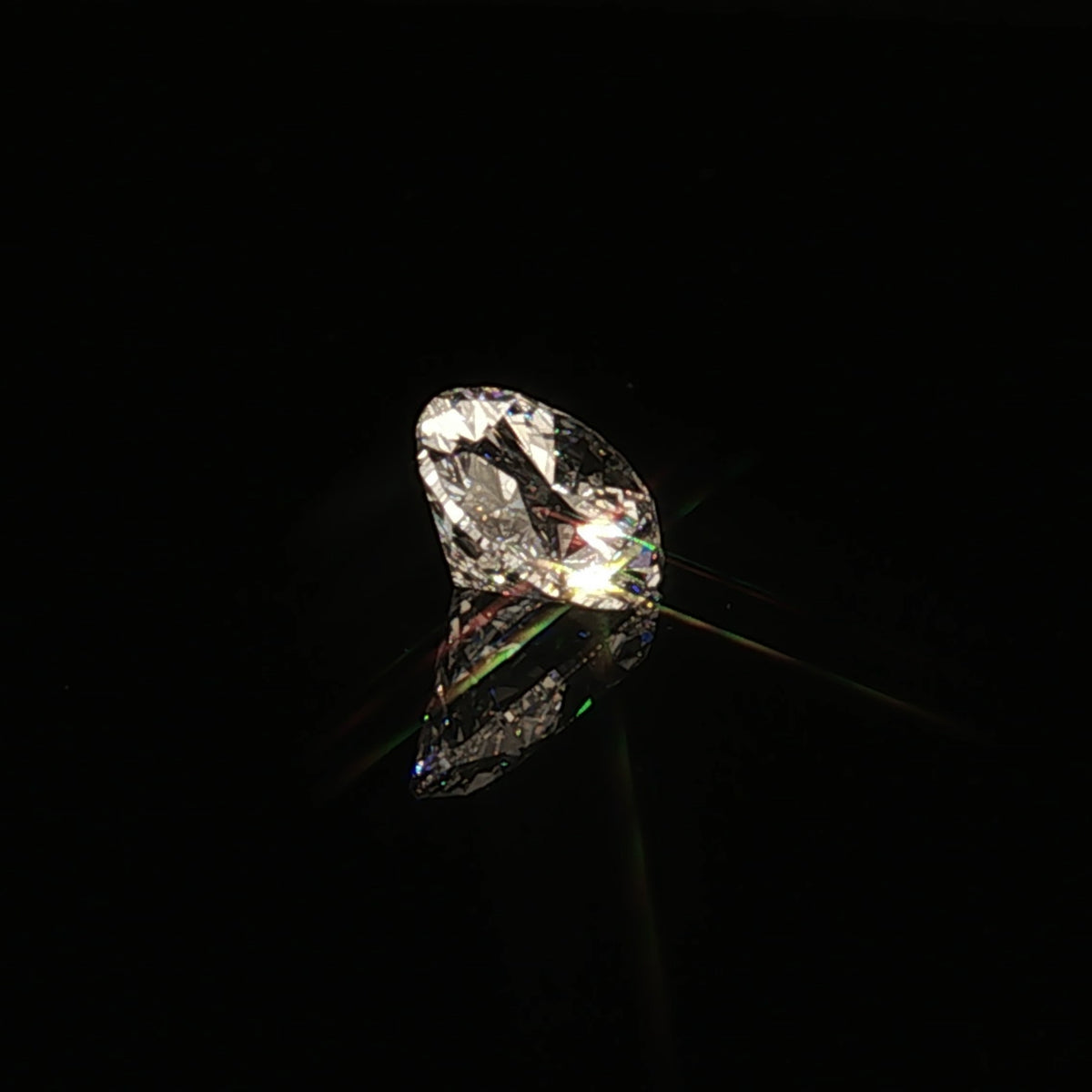 3.05 ct Lab-Grown Oval Brilliant D VS 1