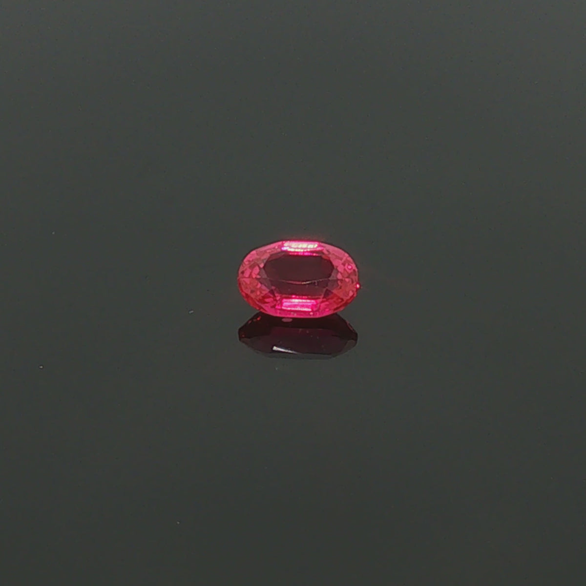 1.04 ct Lab-Grown Purplish Red Oval Mixed Cut